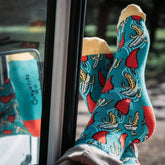 Chaussettes colorés par paire ou à l'unique marque français avec design en collaboration avec des artistes par Quanailles sur meanwhile boutique